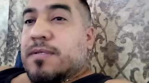 Snapshot of smoothstrik3r chatting on June 2026 06:35:02 PM smoothstrik3r online show from June 2026 06:35:02 PM