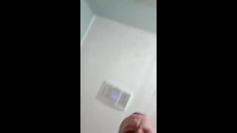 sneakypeteyo1 online show from April 2026 04:35:01 AM