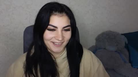 Olivia online show from October 2025 03:57:02 PM