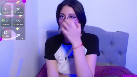 IG     OF red moonn online show from December 2024 11:10:02 AM