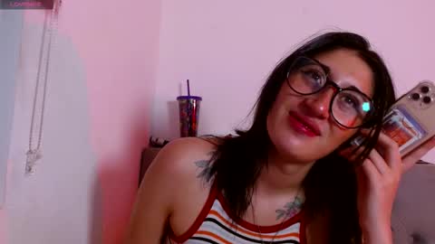 IG     OF red moonn online show from October 2025 05:18:02 AM