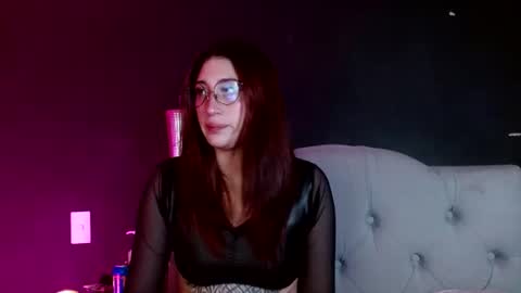 Snapshot of snow_baall chatting on July 2026 03:54:01 AM IG OF red moonn online show from July 2026 03:54:01 AM