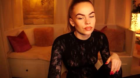 Hanna online show from February 2025 12:39:02 PM