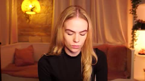 Hanna online show from September 2025 06:36:01 AM