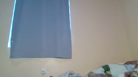 Snowie eyes online show from November 2025 12:53:01 PM