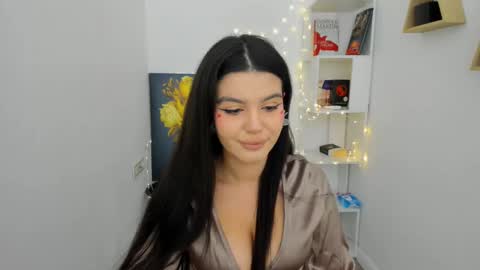 snowingwinter online show from February 2025 04:09:02 PM