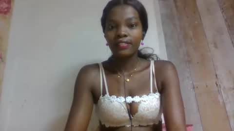 soariziky online show from March 2026 05:33:02 AM