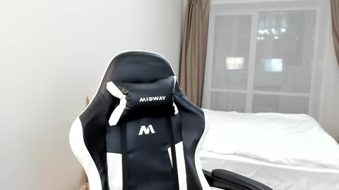 Snapshot of sofaris chatting on December 2024 12:20:01 AM Sophy online show from December 2024 12:20:01 AM