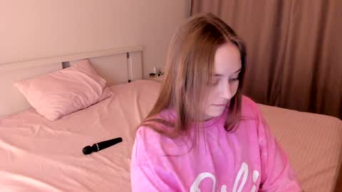 Snapshot of sofaris chatting on January 2025 10:29:02 PM Sophy online show from January 2025 10:29:02 PM