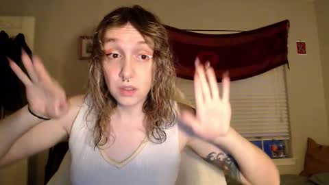 Lilytea online show from November 2025 11:31:01 PM