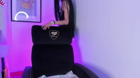 Snapshot of soffy_hilltom chatting on February 2026 11:37:01 AM Soffy online show from February 2026 11:37:01 AM