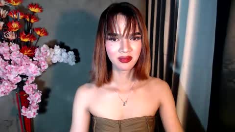 Snapshot of soffy_seductivexx chatting on February 2026 06:01:01 AM open for pvt online show from February 2026 06:01:01 AM