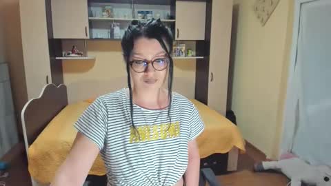 Soffy online show from February 2026 06:22:01 AM