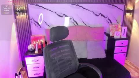 Snapshot of sofi__lenos chatting on February 2026 01:09:02 PM Sofi lenos online show from February 2026 01:09:02 PM