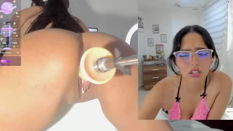 Snapshot of sofi__velez_ chatting on November 2025 05:23:02 PM Sofi online show from November 2025 05:23:02 PM