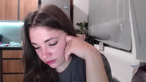 Sofi online show from February 2025 07:52:02 PM