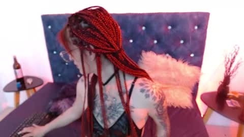 Sofi online show from February 2025 09:28:01 PM