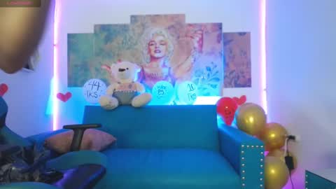 Snapshot of sofi_hot_4m chatting on February 2025 06:42:01 PM Sofi online show from February 2025 06:42:01 PM