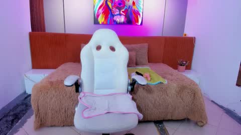 Sofia online show from February 2026 06:33:02 PM