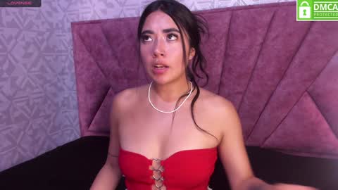 Susy online show from December 2024 06:20:02 PM