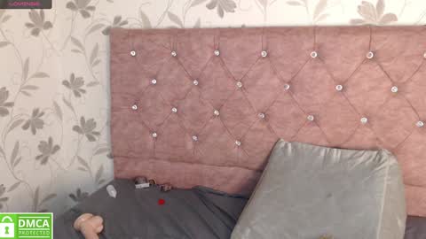 Susy online show from February 2025 10:44:02 PM