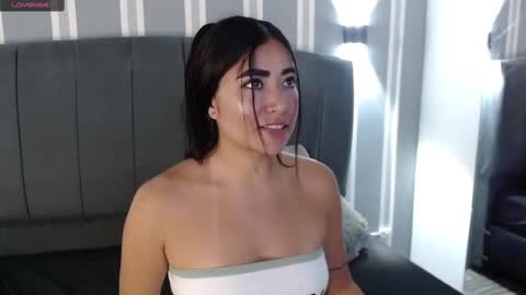 Susy online show from February 2025 07:28:01 PM