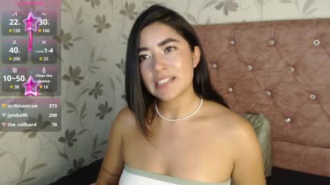 Susy online show from March 2025 04:54:02 AM