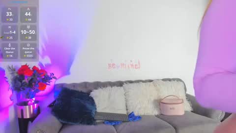 Sofia Vasquez online show from February 2025 09:22:01 PM