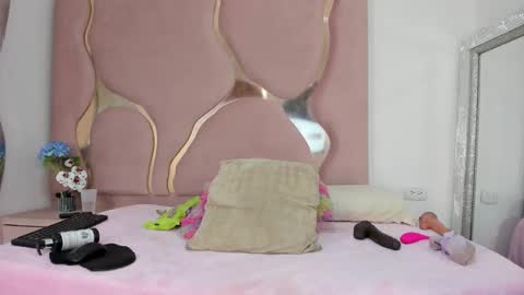 SOFIA online show from March 2026 09:21:01 PM