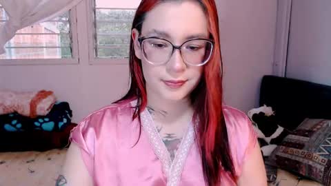 Snapshot of sofia__fanning chatting on December 2025 09:22:01 PM . . online show from December 2025 09:22:01 PM