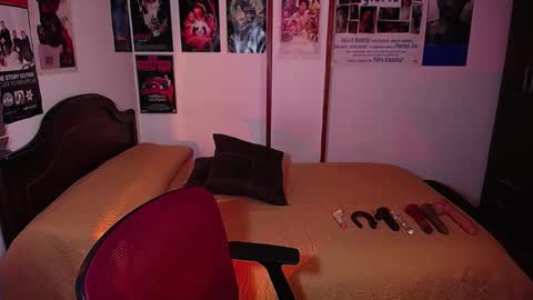 Sofi online show from October 2025 11:45:02 PM