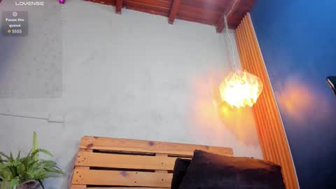 Sofia online show from September 2025 08:12:02 PM