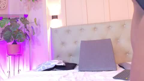 Snapshot of sofia_ebony chatting on February 2026 07:07:01 PM Sofia online show from February 2026 07:07:01 PM