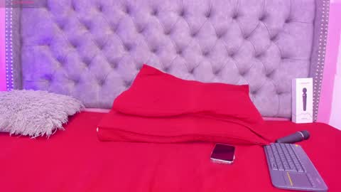 SOFIA online show from April 2026 07:44:02 AM