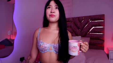 sofia gomes online show from July 2026 11:58:02 AM