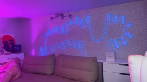 Sofia online show from October 2025 03:07:01 AM