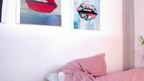 Snapshot of sofia_riveraa chatting on February 2025 11:19:02 PM SOFIA online show from February 2025 11:19:02 PM