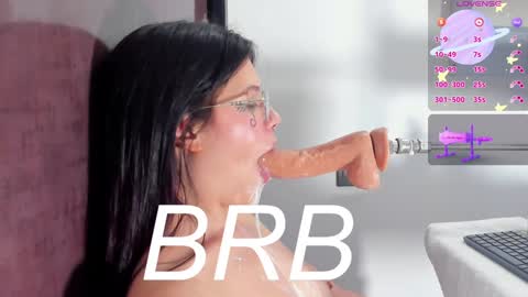 Sofia online show from January 2025 10:03:01 AM