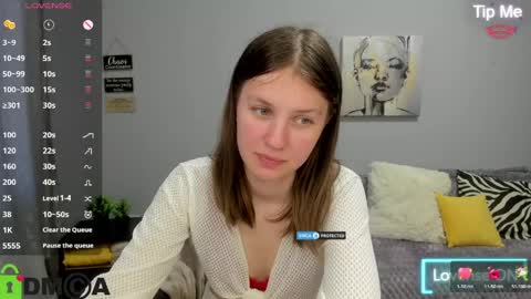 Sofia online show from May 2026 12:35:02 PM