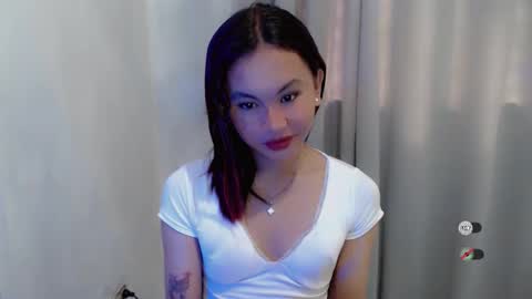 sofia_sweetheart18 online show from January 2026 02:25:02 AM