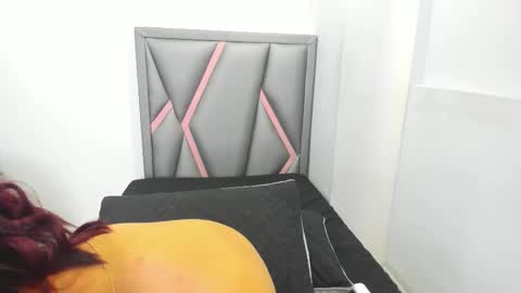 Sofa online show from October 2025 02:15:02 PM