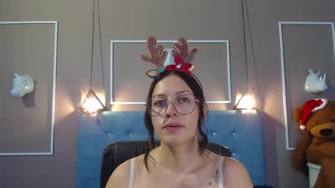 Sofa online show from December 2025 11:15:02 AM