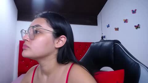 Snapshot of sofiaasexy19 chatting on February 2026 10:53:02 AM Sofia online show from February 2026 10:53:02 AM