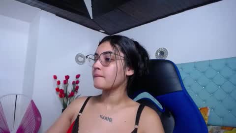 Snapshot of sofiaasexy19 chatting on February 2026 11:19:02 AM Sofia online show from February 2026 11:19:02 AM