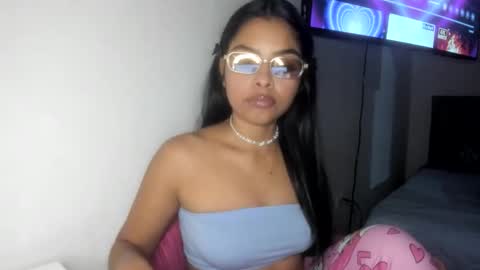 Danna Sofia online show from October 2025 04:20:02 AM