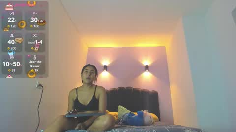 Snapshot of sofiaclaus_19 chatting on December 2025 02:53:02 AM Sofia online show from December 2025 02:53:02 AM