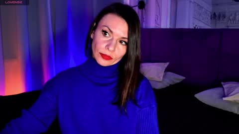 Sofia online show from February 2025 05:07:01 PM