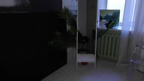 Sofia online show from September 2025 06:02:02 AM