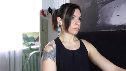 Sofia online show from October 2025 09:38:02 AM