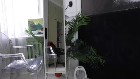 Sofia online show from October 2025 10:46:02 AM